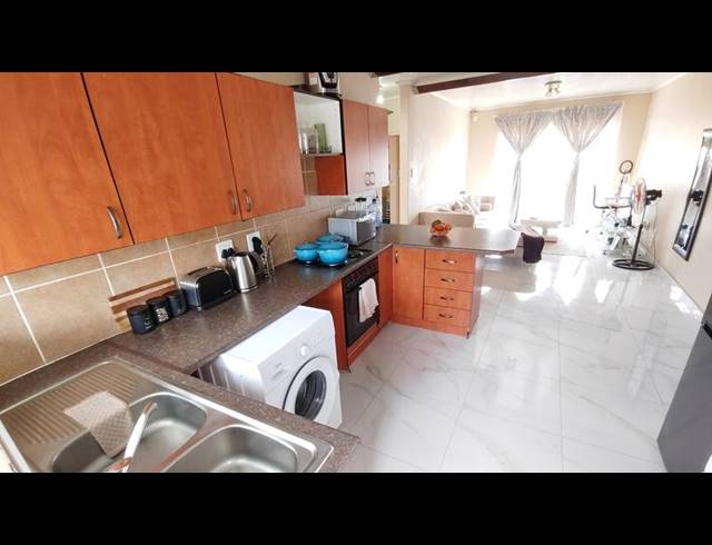 2 BEDROOM APARTMENT FOR SALE IN TWEE RIVIERE LIFESTYLE ESTATE